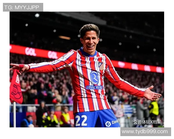 超帅足球球星高清图片集闪耀登场 让你领略运动魅力与风采 超帅足球球星高清图片集闪耀登场 让你领略运动魅力与风采