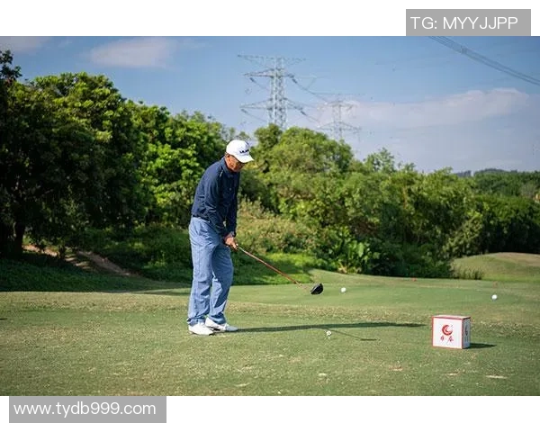 足球巨星代言游戏:从绿茵场到虚拟世界的跨界合作与创新体验 足球巨星代言游戏:从绿茵场到虚拟世界的跨界合作与创新体验